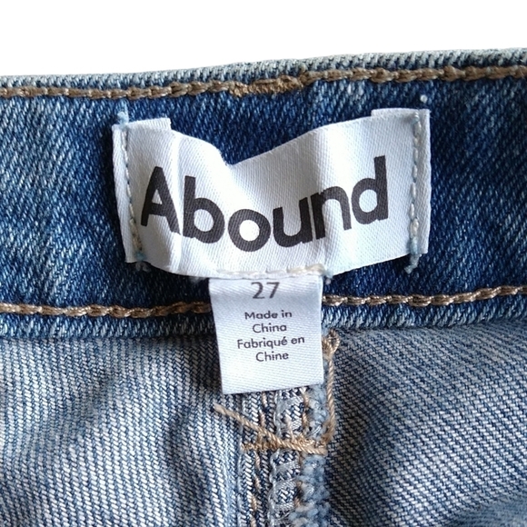 Abound Button Fly Light Wash Distressed Sustainable High Rise Mom Jeans Modern - Picture 7 of 9
